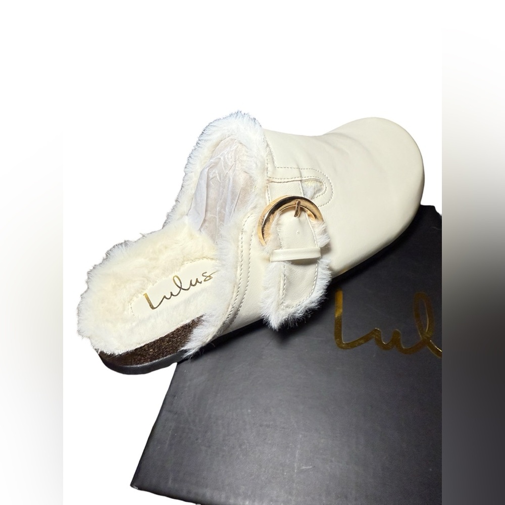 Lulus Carrina Bone Faux Fur Buckle Mule Slides White - Size 10 - Picture 9 of 11